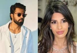 Hardik Pandya and Jasmin Walia side by side, fueling dating rumors after IND-PAK match appearance.